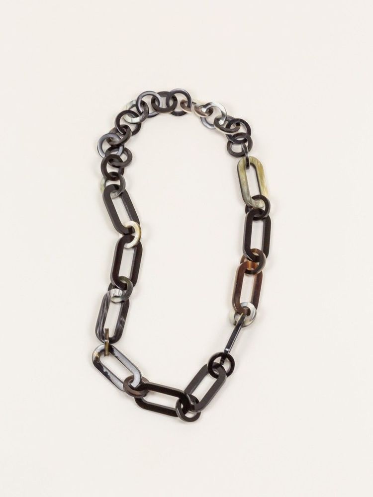 Bijoux - Collier anneaux épais ronds et ovales bords droits en corne - L INDOCHINEUR X RIVÊT