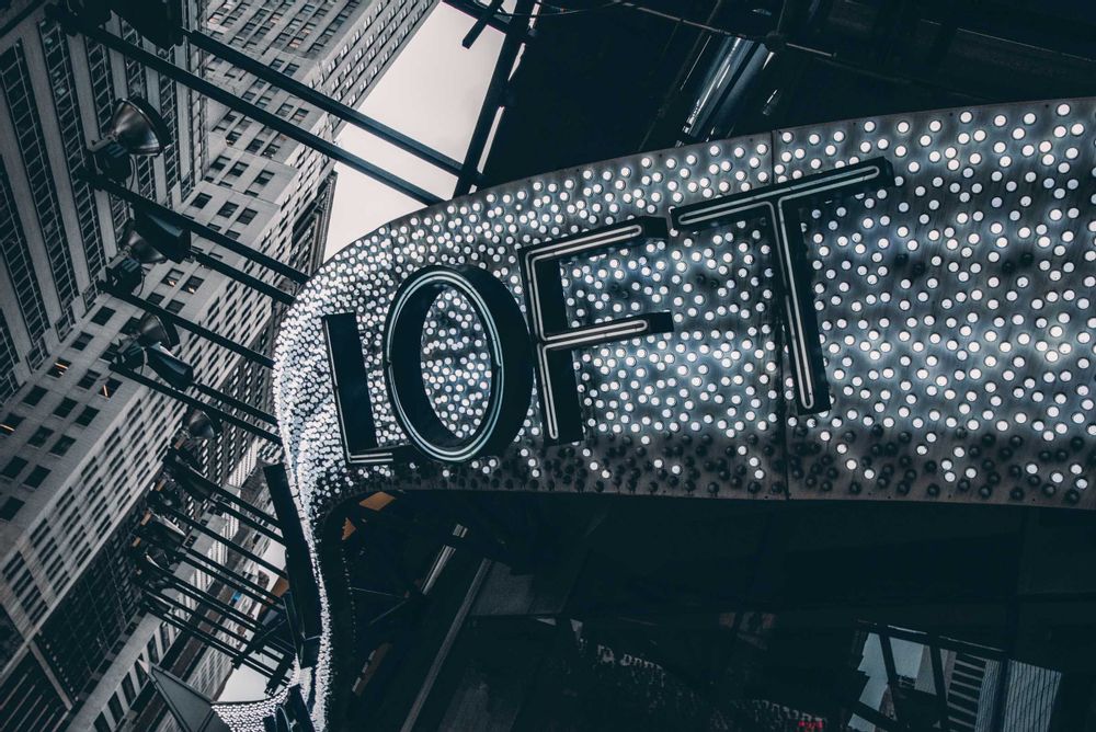 Photos d'art - The Loft - Tirage Photo en Édition Limitée contrecollé sous Diasec® Qualité Musée - LUDO CAZEBA - LIMITED PHOTOGRAPHY EDITIONS