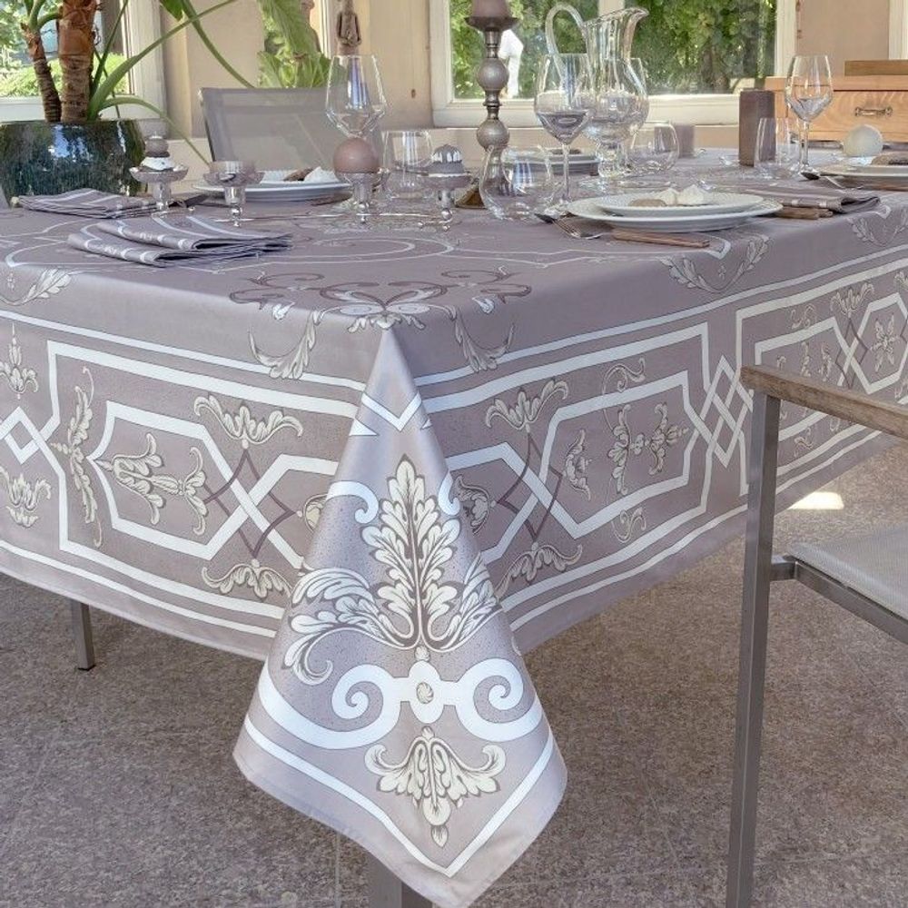 Table linen - Trianon tablecloth - BEAUVILLÉ