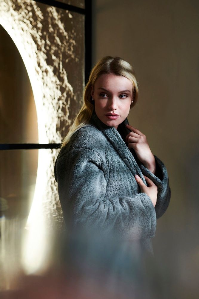 Homewear - Bathrobe Unisex, available in 5 sizes - LUIN LIVING