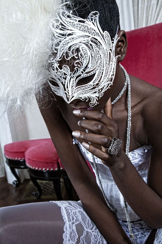 Photos d'art - The Secret Square - Oeuvre Originale C-Print Photographie ou Diasec® - LUDO CAZEBA - LIMITED PHOTOGRAPHY EDITIONS