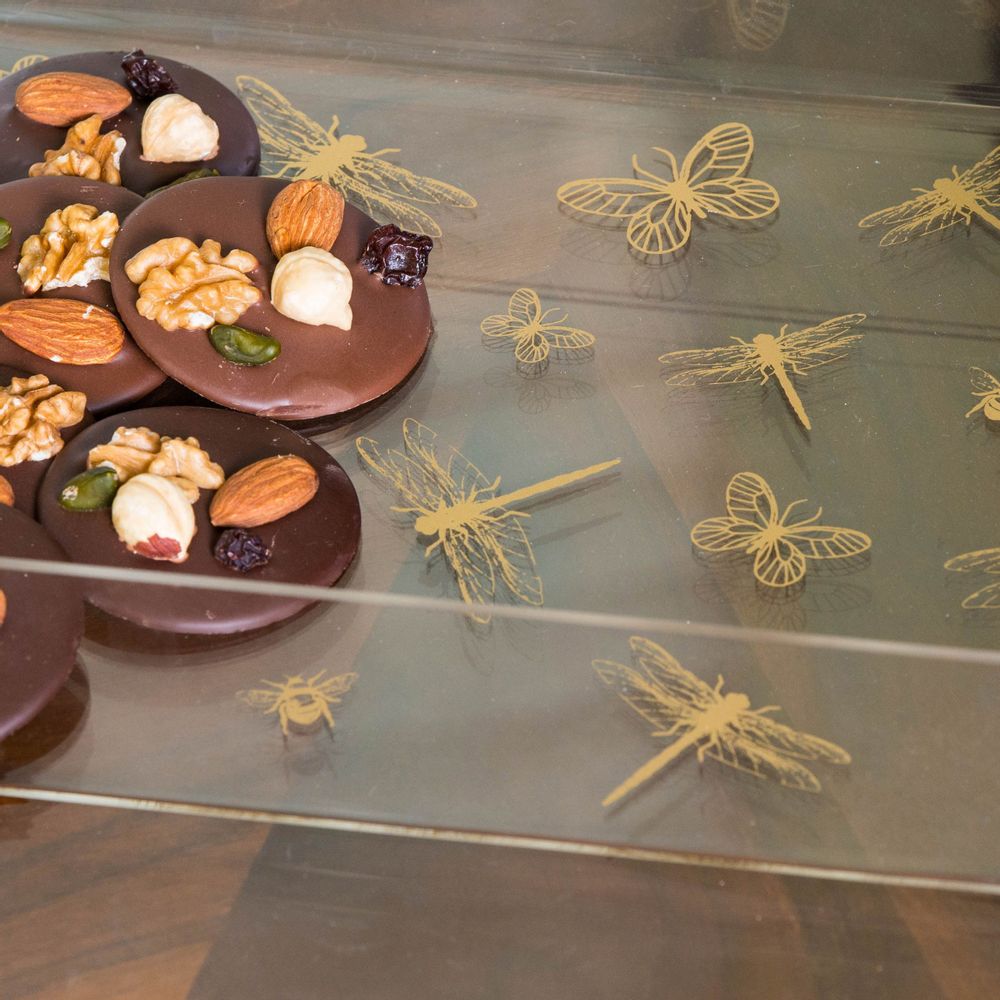 Trays - Bee plexiglass trays. - OPALESCENCE