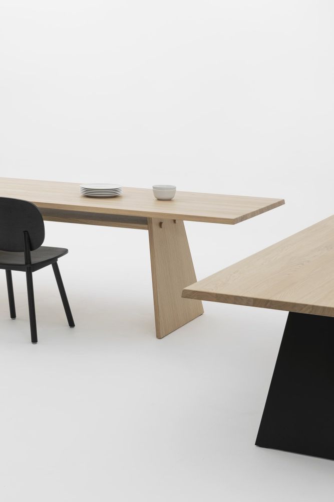 Autres tables  - Cruso - JUNE - Table - BELGIUM IS DESIGN