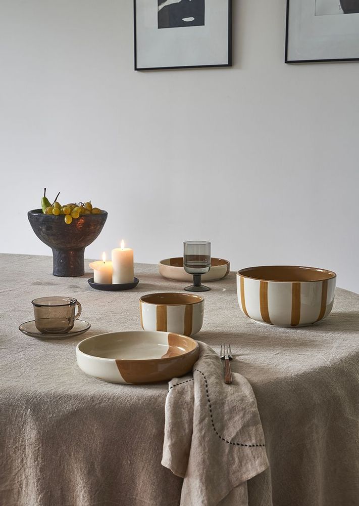 Assiettes au quotidien - Bowling Arty Vert Bronze
Ø20 Cm/H5,5 Cm - HOMATA