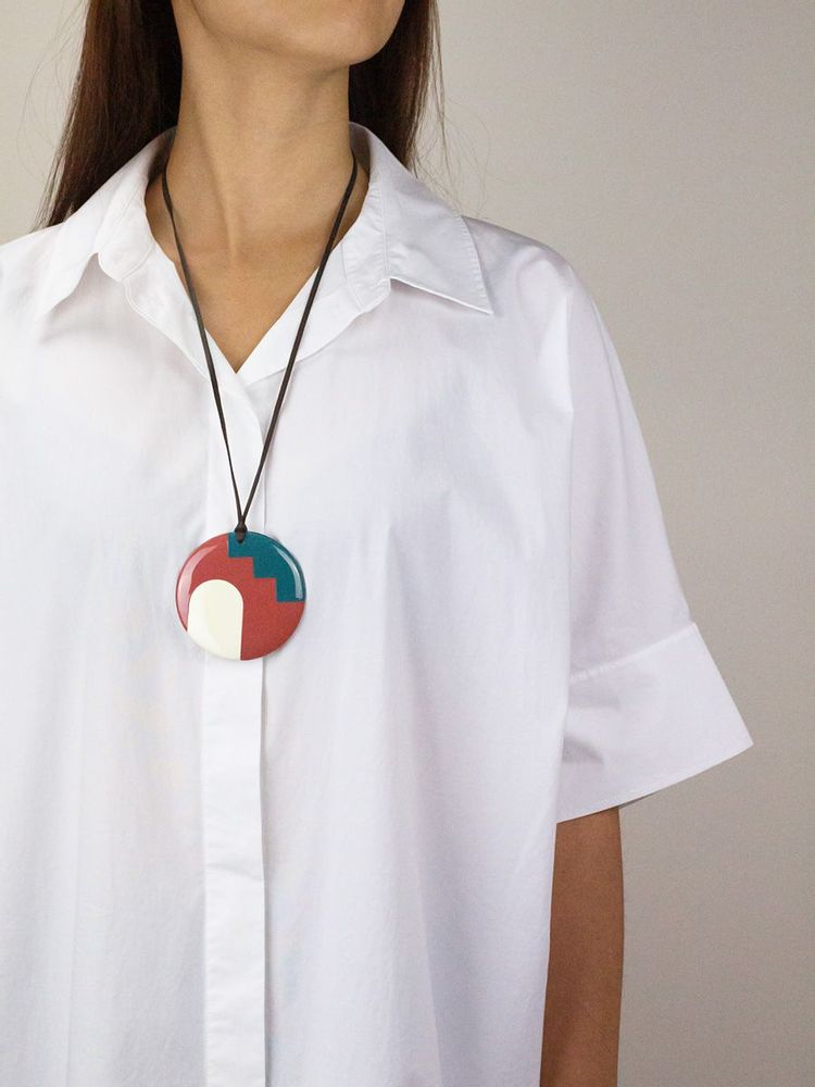 Bijoux - Pendentif Château en corne et laque tricolore - L INDOCHINEUR X RIVÊT