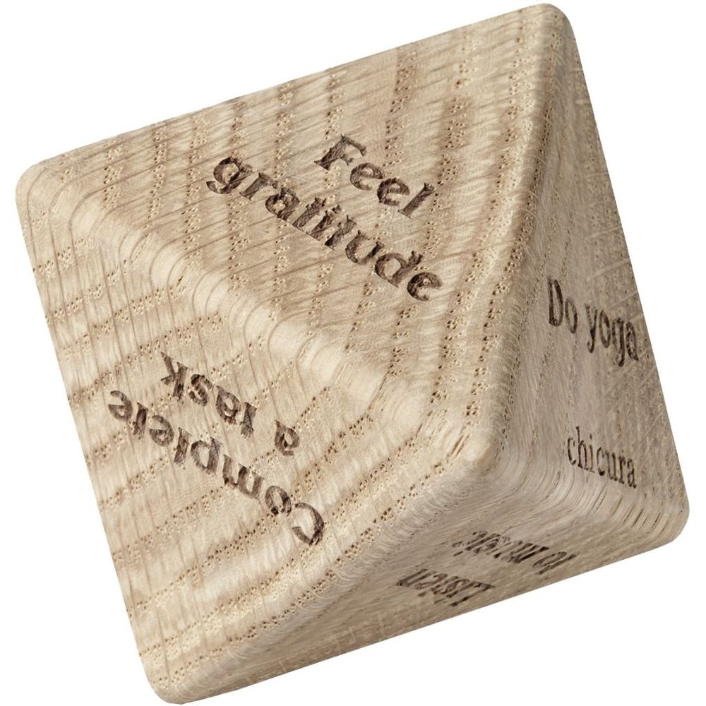 Design objects - Mindfulness Wooden Dice CC1 - CHICURA COPENHAGEN