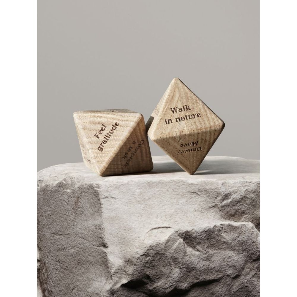 Design objects - Mindfulness Wooden Dice CC2 - CHICURA COPENHAGEN