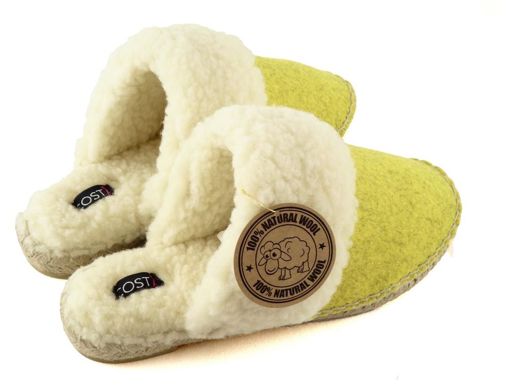 Homewear - Pamper Your Feet Sustainably:Recycled Wool Slippers - ATELIER COSTÀ