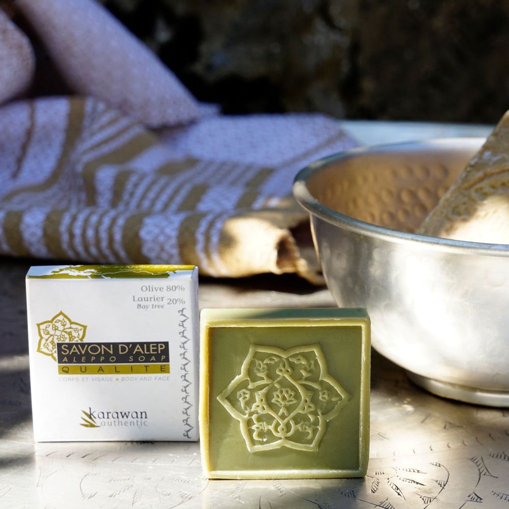 Cadeaux - SAVON D'ALEP QUALITÉ - HUILE D'OLIVE 80% ET DE LAURIER 20% - FORMAT NOMADE 25G - KARAWAN AUTHENTIC