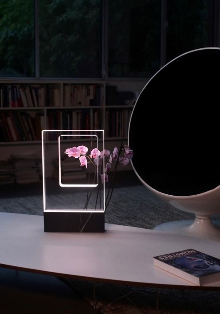 Autres objets connectés - WINDOW SOCLE MARBRE NOIR ou BLANC - IOLAB DESIGN
