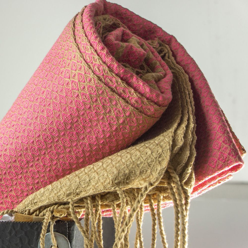 Bath towels - ORGANIC COTTON FOUTA - SAND Collection - SAND & INDIAN PINK color 100 x 200cm - KARAWAN AUTHENTIC