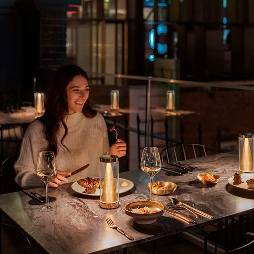 Lampes sans fil  - LAMPE DE TABLE EXTÉRIEURE APEX - NEOZ FRANCE