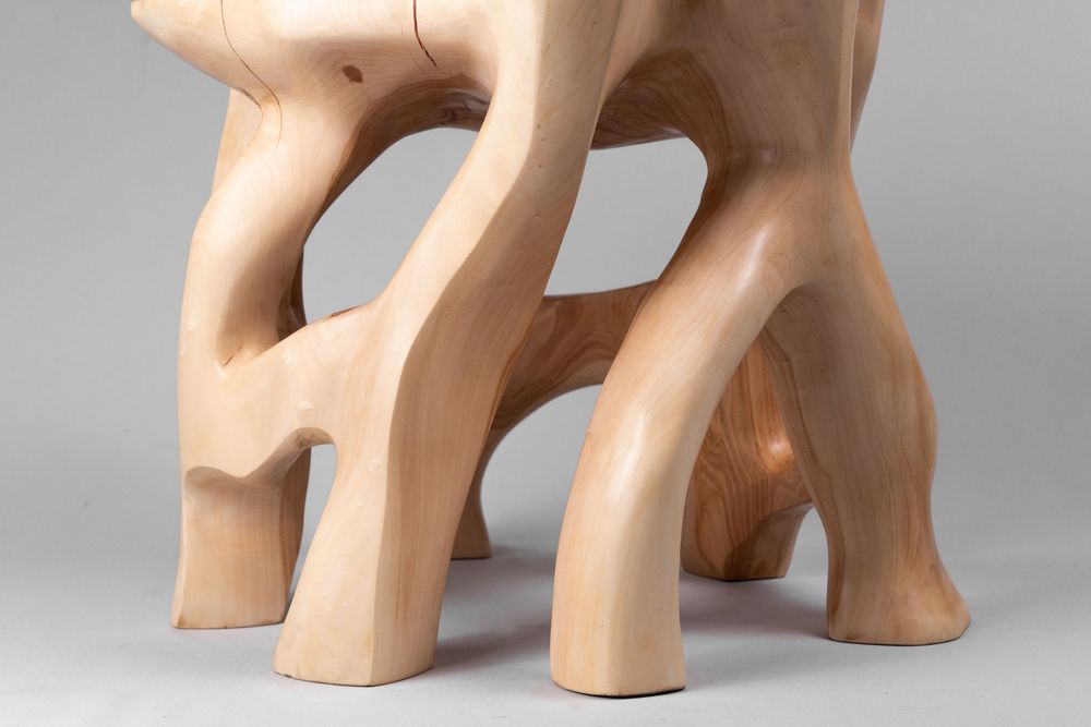 Chaises - Chaise, sculpture fonctionnelle sculptée dans une seule pièce de bois - LOGNITURE