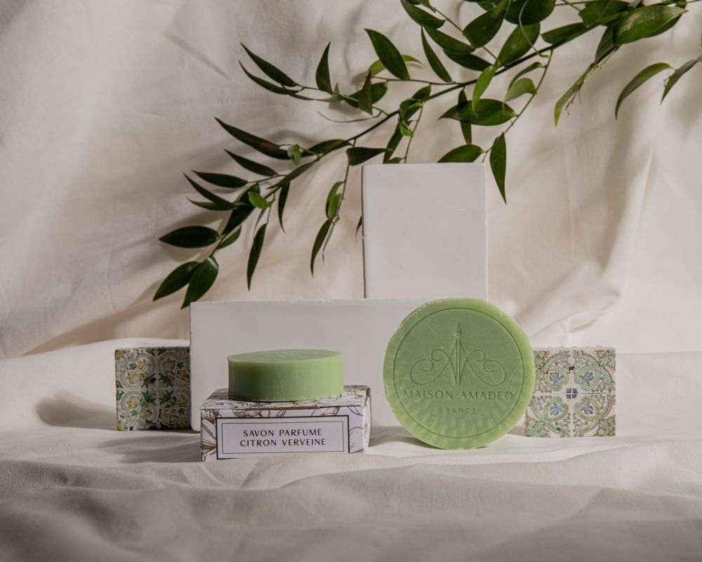 Savons - Savon parfumé Citron Verveine - MAISON AMADEO