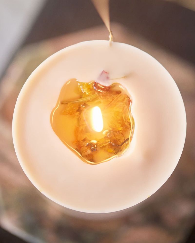 Decorative objects - PROTECTIVE FLAME 750g - HOZHO PARIS