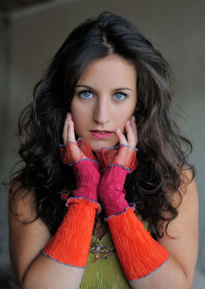 Bracelets - Pleated and tulle cuffs/mittens - MONIKA LINE-GOLZ