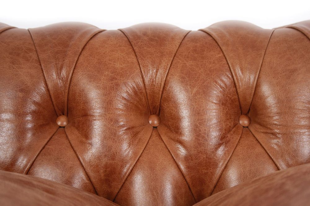 Sofas for hospitalities & contracts - Chesterfield Big Ben Origins | Sofa and Sofa Bed - CREARTE COLLECTIONS