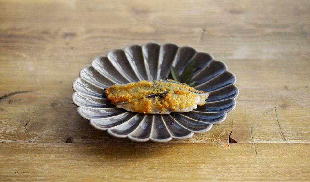 Platter and bowls - Blossom - MARUMITSU POTERIE