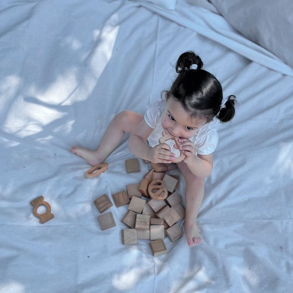 Cadeaux - Dolcetto Wooden Teether - THE TEA CLUB