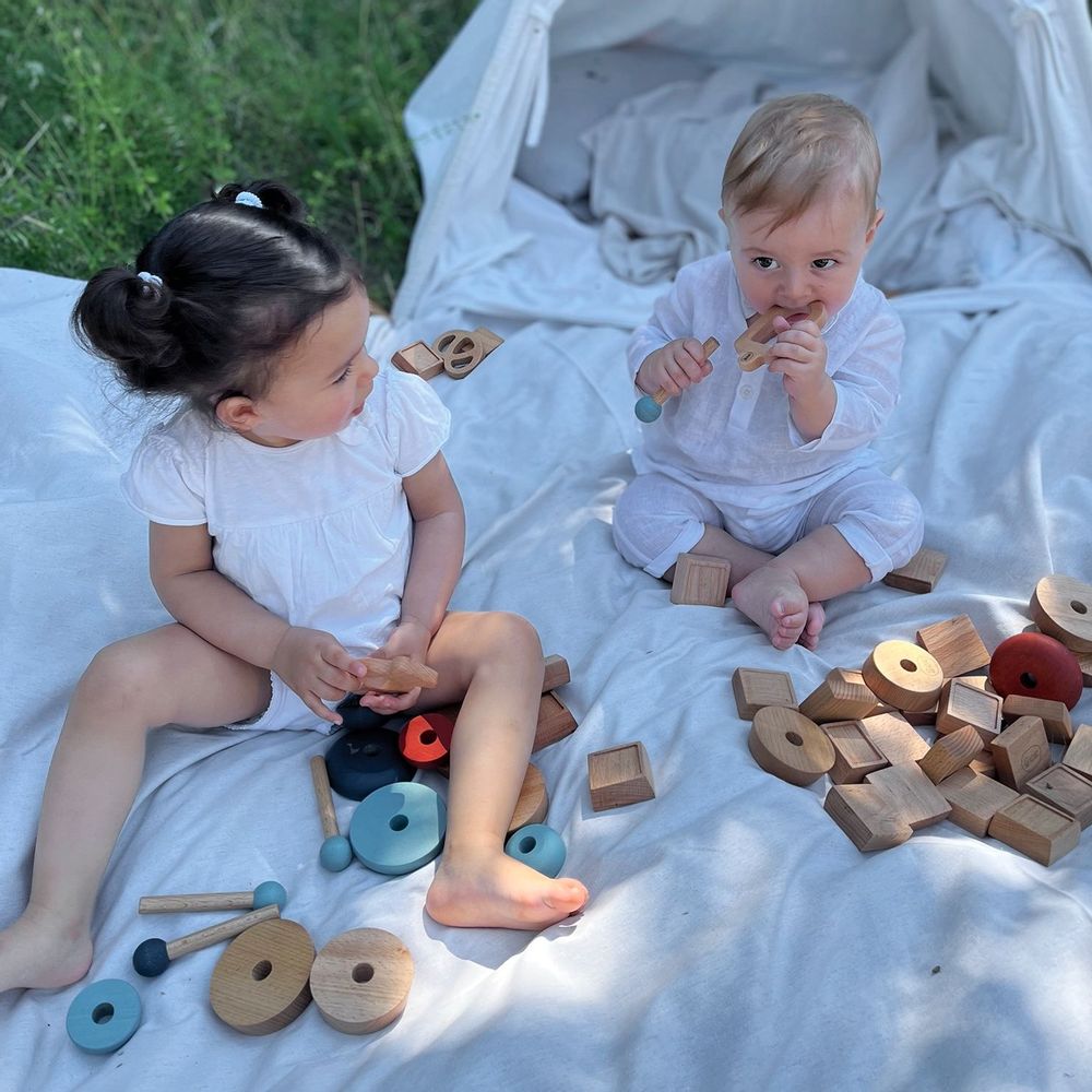 Cadeaux - Dolcetto Wooden Teether - THE TEA CLUB
