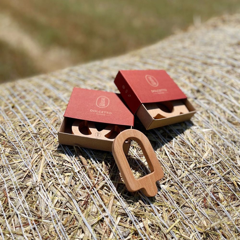 Cadeaux - Dolcetto Wooden Teether - THE TEA CLUB