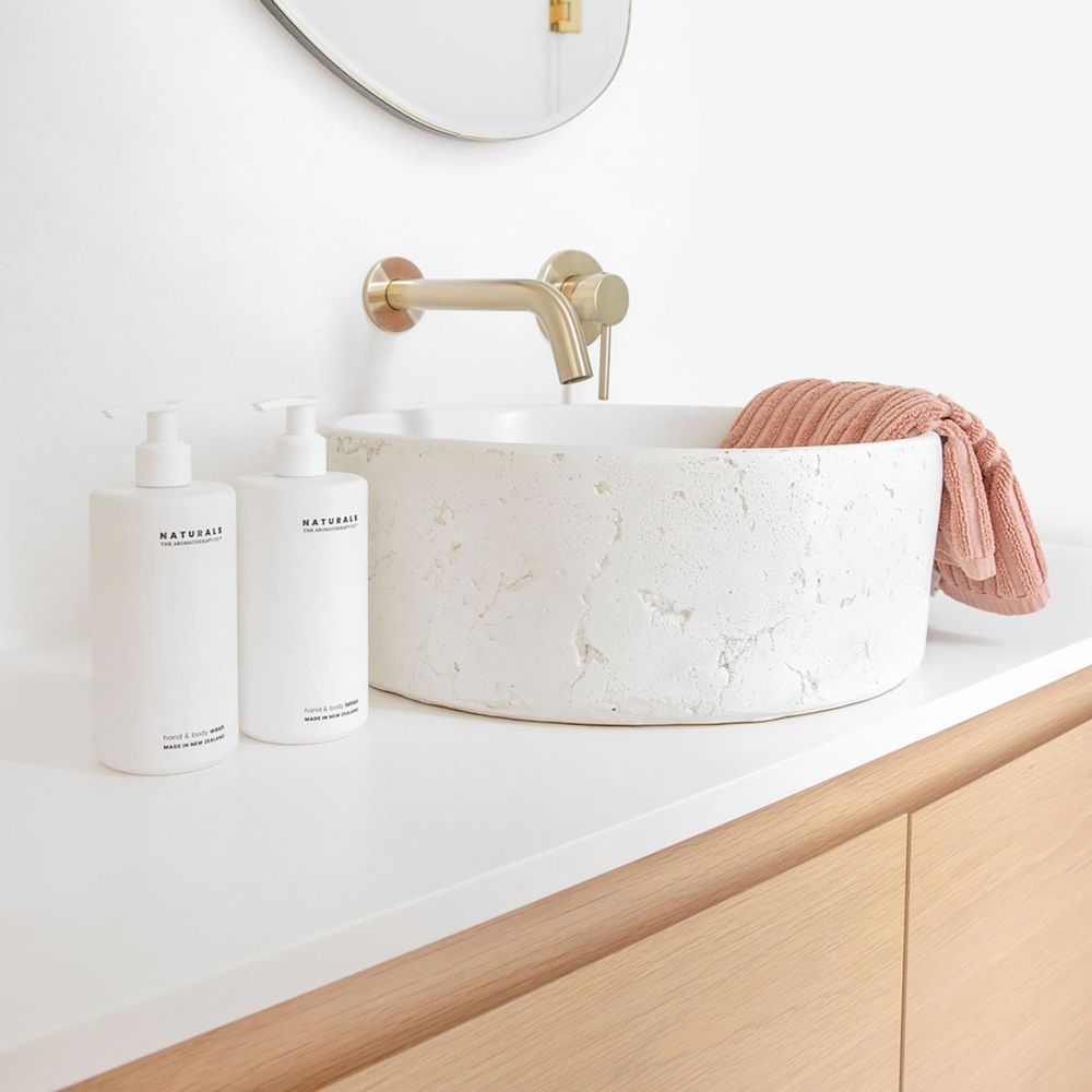 Decorative objects - Naturals Collection. - THE AROMATHERAPY CO.