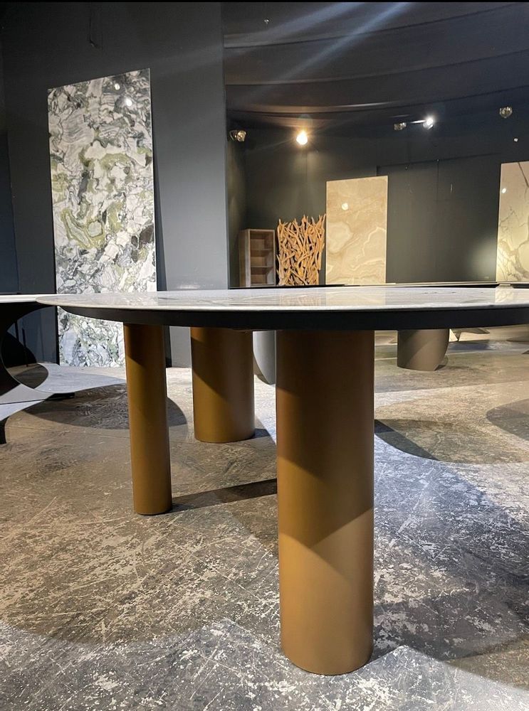 Tables Salle à Manger - Table repas en céramique Pied Byblos - COLOMBUS MANUFACTURE FRANCE