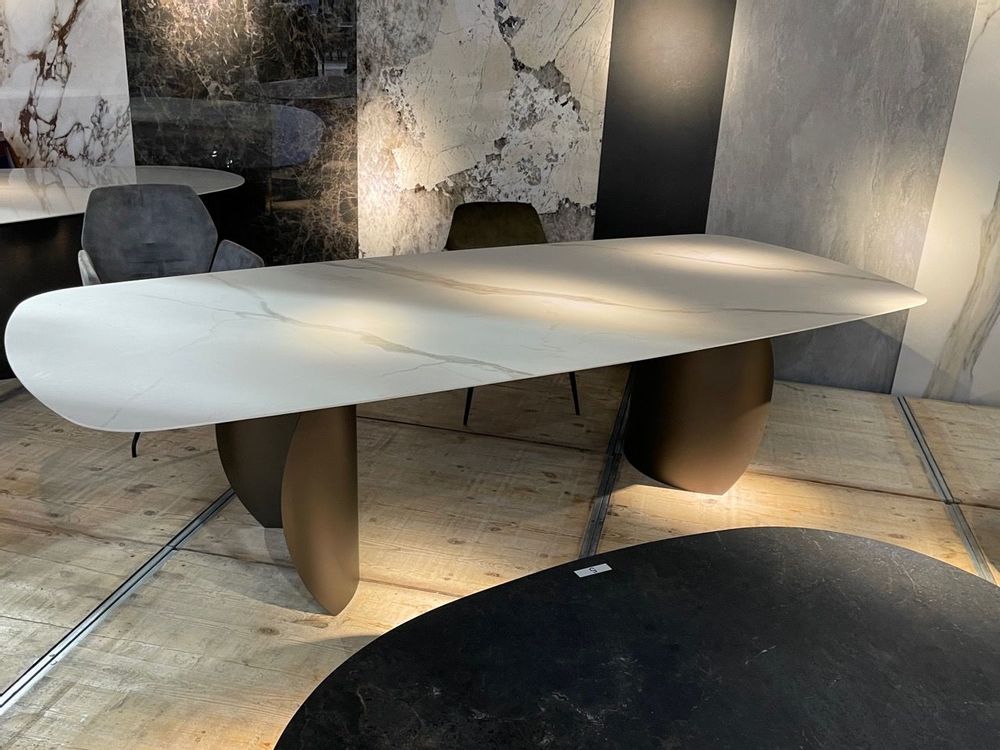 Tables Salle à Manger - Table céramique Pied Beluga Colombus International - COLOMBUS MANUFACTURE FRANCE