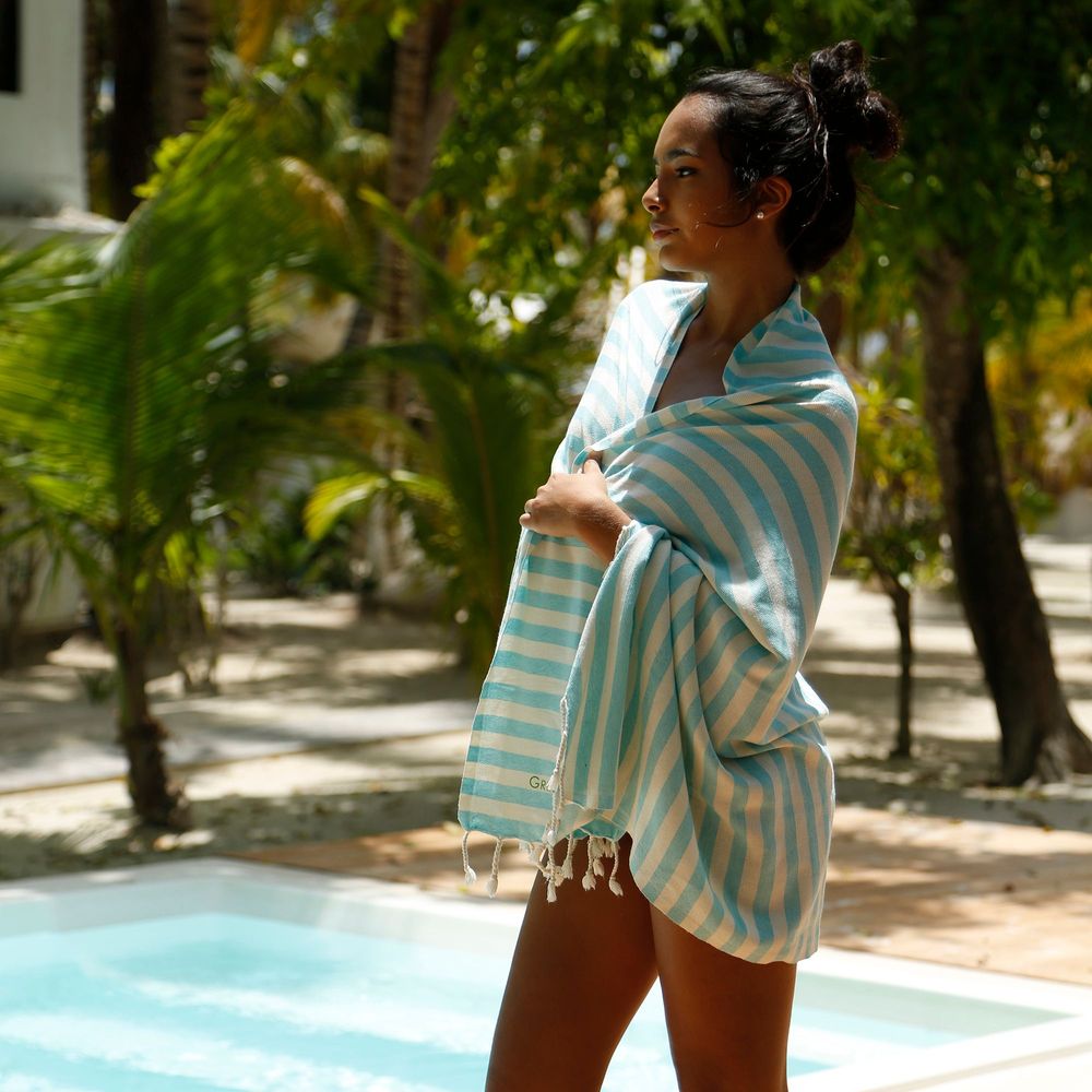 Sarongs - Mare Capri Fouta Towel 90x180 cm - GREEN PETITION