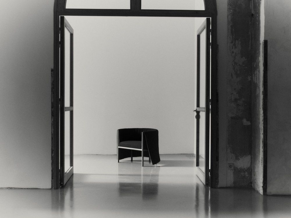 Armchairs - Wraap - Made to order - Haute couture iconic design armchair - taylormade - NOPPI