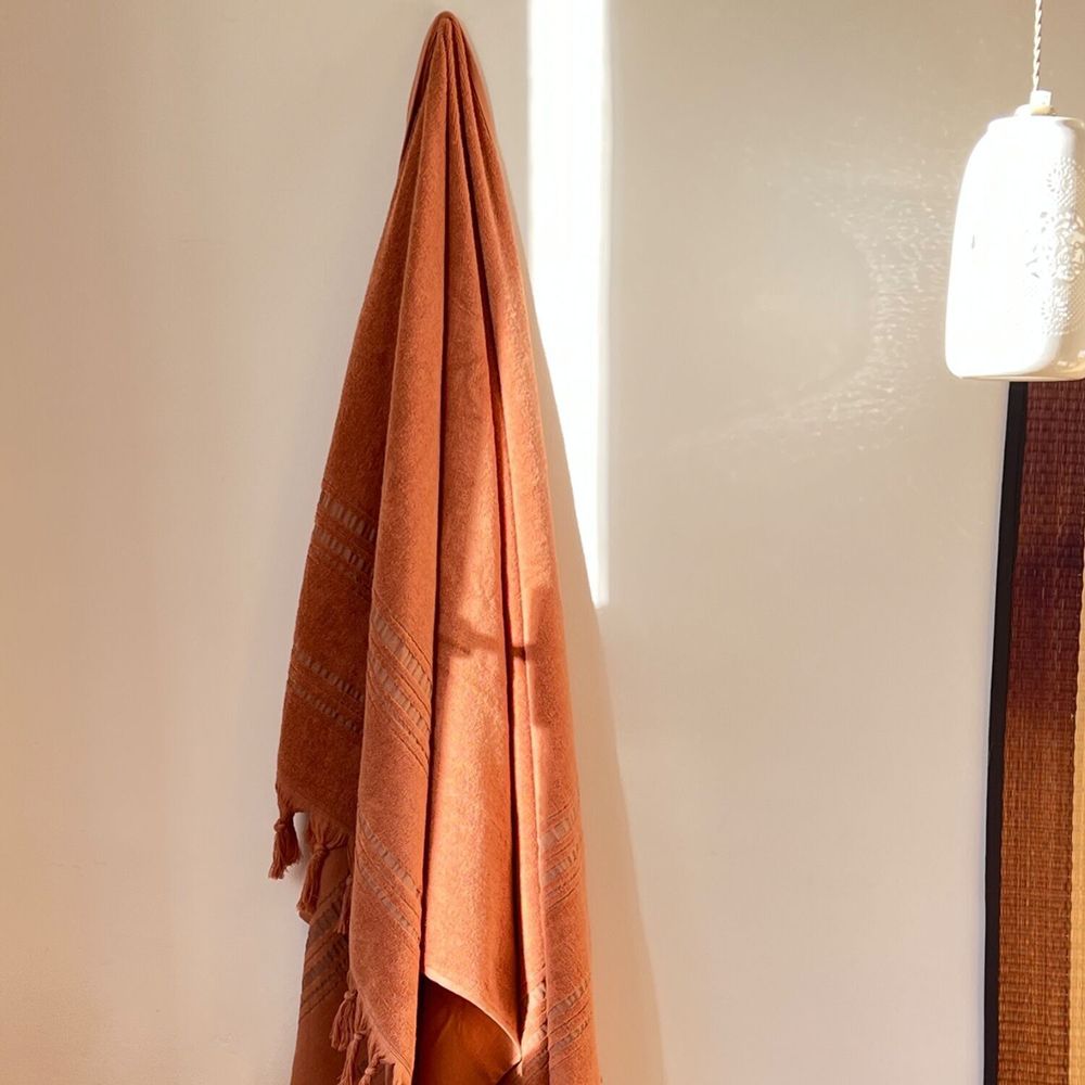 Serviettes de bain - FOUTA EN COTON BIOLOGIQUE - COLLECTION DOLCE - COULEUR AMBRE - KARAWAN AUTHENTIC