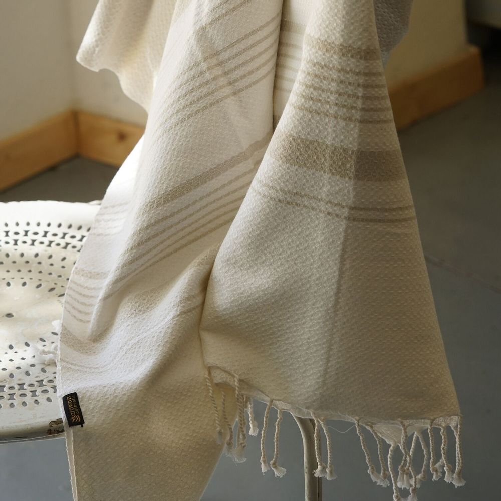 Bath towels - ORGANIC COTTON TOWEL - WHITE SAND Collection - Color WHITE & GINGER - KARAWAN AUTHENTIC
