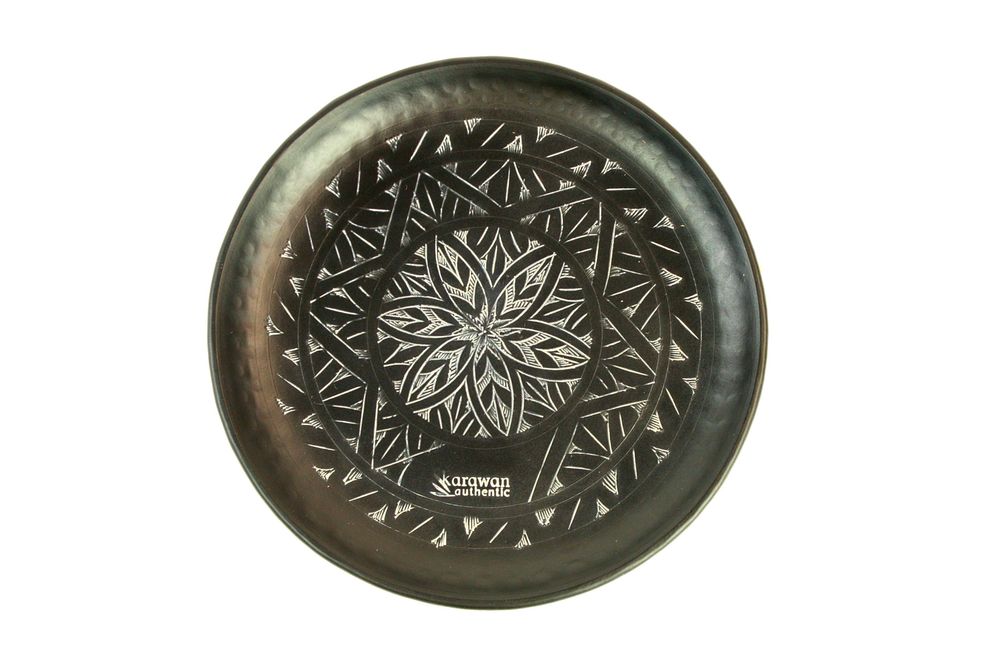 Objets de décoration - COUPELLE EN LAITON NOIR GRAVÉ 'ARABESK' - KARAWAN AUTHENTIC