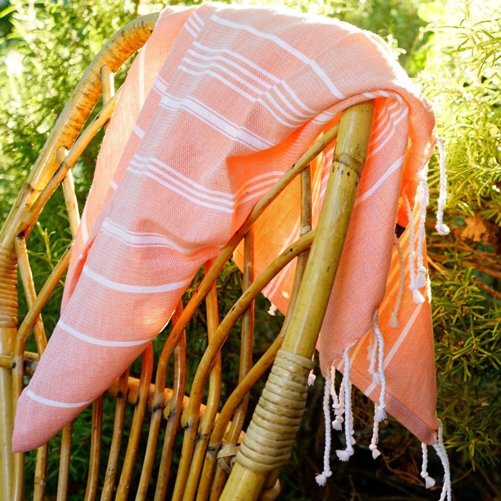 Serviettes de bain - FOUTA EN COTON BIOLOGIQUE - Collection HAMMAM- Couleur BLANC & CORAIL - KARAWAN AUTHENTIC