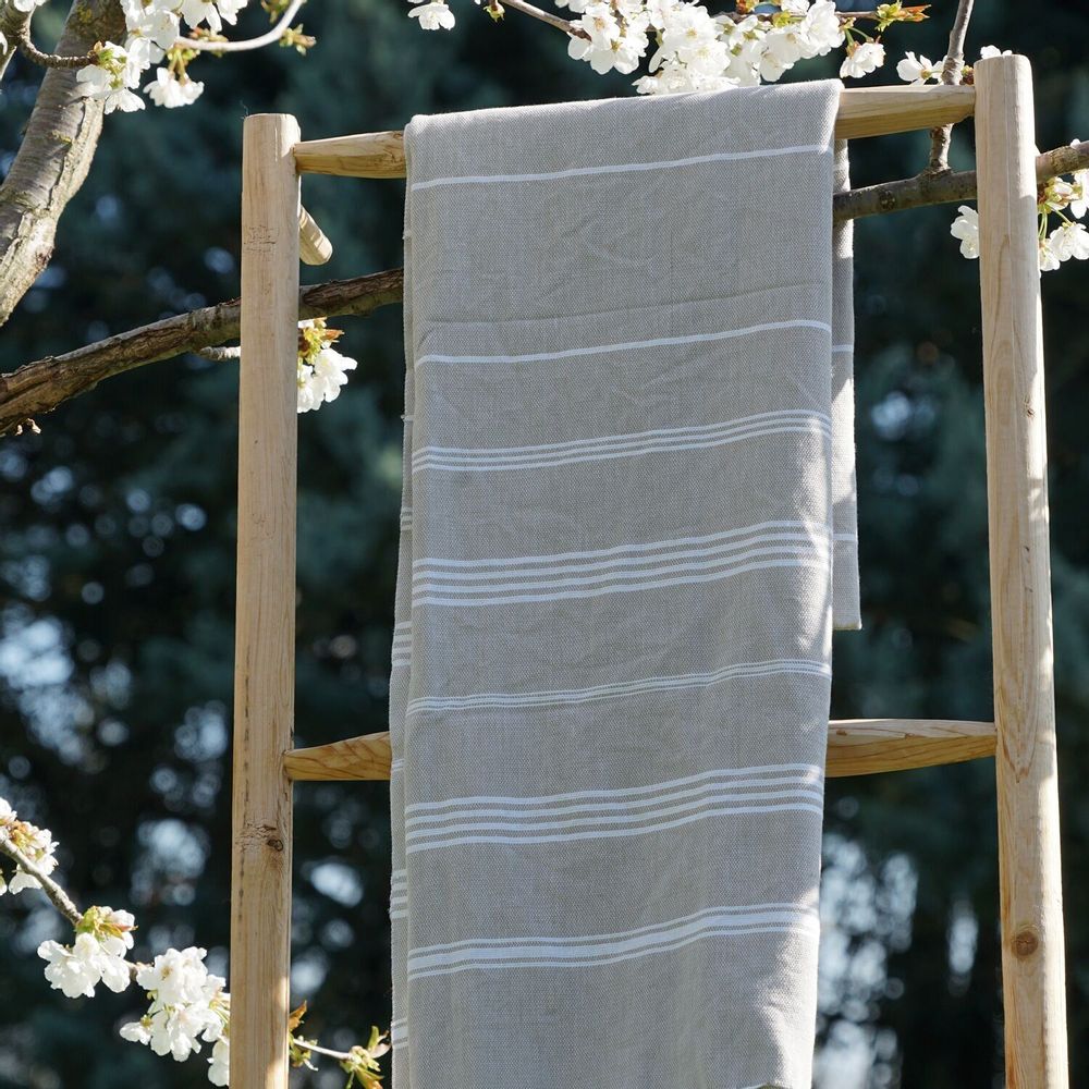 Bath towels - ORGANIC COTTON TOWEL - HAMMAM Collection - Color WHITE & TAUPE - KARAWAN AUTHENTIC