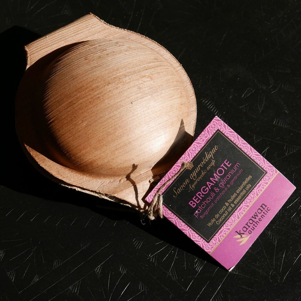 Savons - SAVON SOLIDE AYURVEDIQUE - BERGAMOTE - GRAND FORMAT - KARAWAN AUTHENTIC