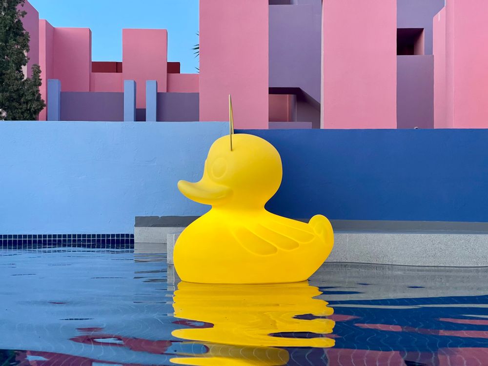 Design objects - XL FLOATING LAMP - THE DUCK DUCK LAMP - YELLOW - GOODNIGHT LIGHT