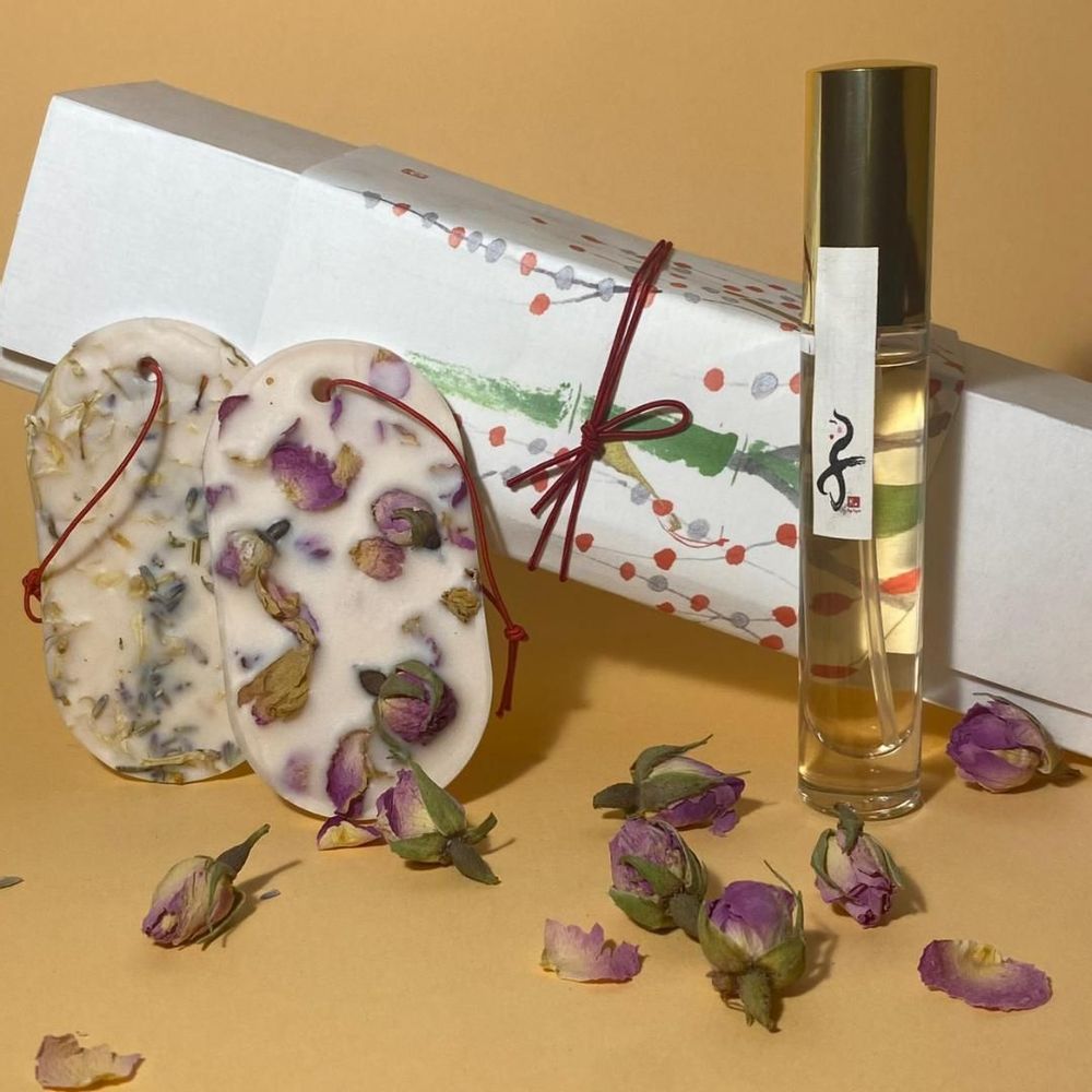 Cadeaux - Coffret parfum d'intérieur KO-1 brume d'oreiller 2 X tablette parfumée - LE CHARBON ACTIF FRANÇAIS