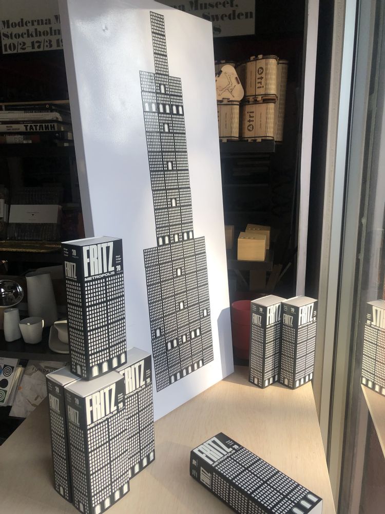 Decorative objects - Fritz Lang Metropolis Architecture Fridge Magnets - 70 pieces - BEAMALEVICH