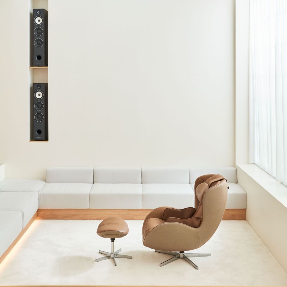 Lounge chairs for hospitalities & contracts - Nou Campo Lifestyle Massage Chair - NOUHAUS