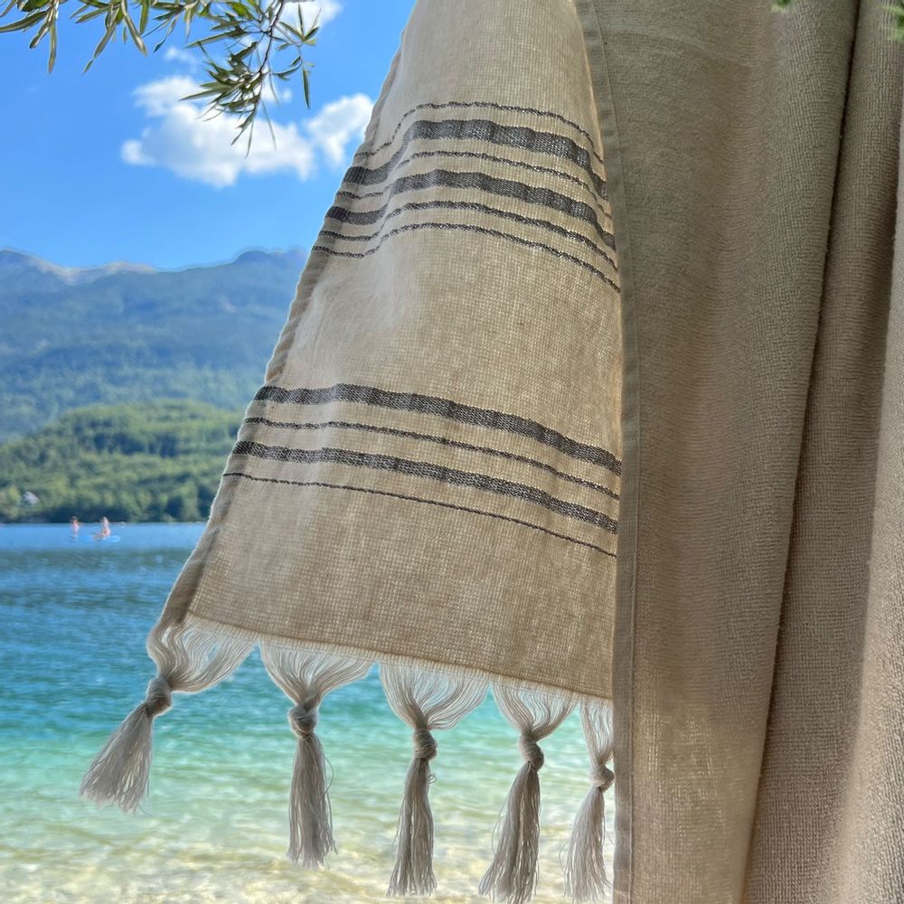 Serviettes de bain - FOUTA EN COTON BIOLOGIQUE - COLLECTION DOLCE - COULEUR MOONSTONE - KARAWAN AUTHENTIC