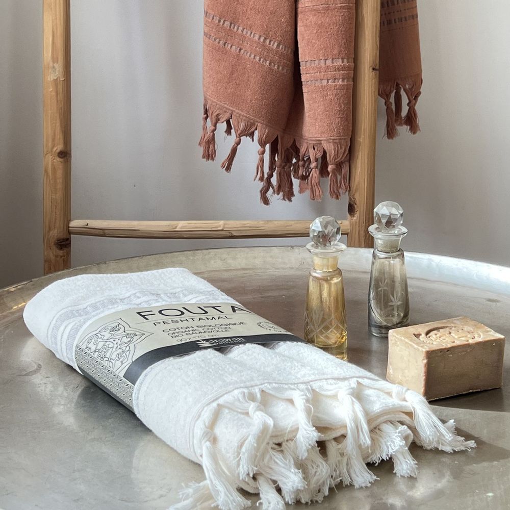 Serviettes de bain - FOUTA EN COTON BIOLOGIQUE - COLLECTION DOLCE - COULEUR MOONSTONE - KARAWAN AUTHENTIC
