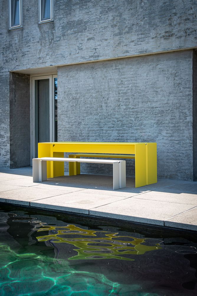 Lawn tables - The Bended - WÜNDER BELGIUM