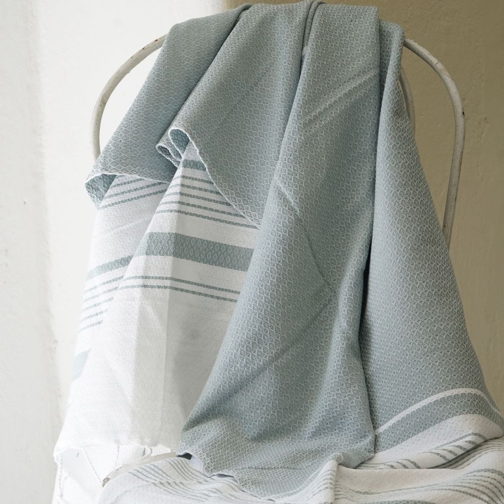Serviettes de bain - FOUTA EN COTON BIOLOGIQUE - Collection WHITE SAND- Couleur BLANC & MIRAGE - KARAWAN AUTHENTIC