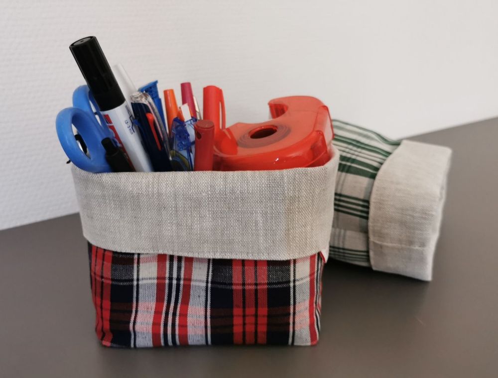 Objets de décoration - PANIERE grande  / POCHETTE EN KELSCH D'ALSACE - KELSCH D' ALSACE  IN SEEBACH