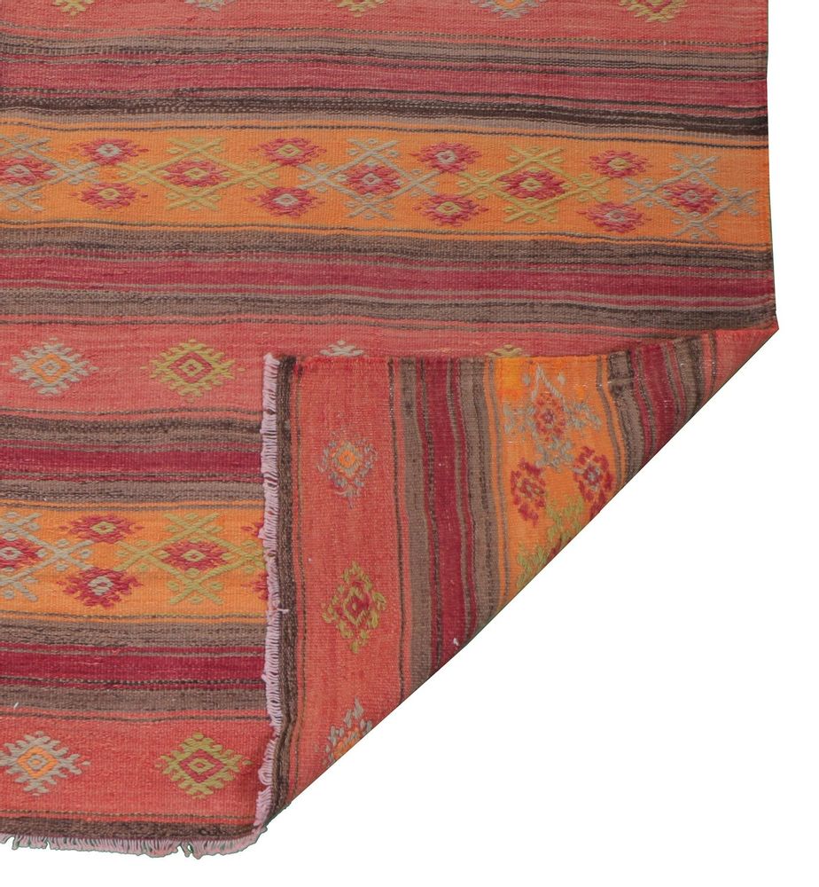 Other caperts - Anatolian kilim from DAZKIRI - KILIMS ADA