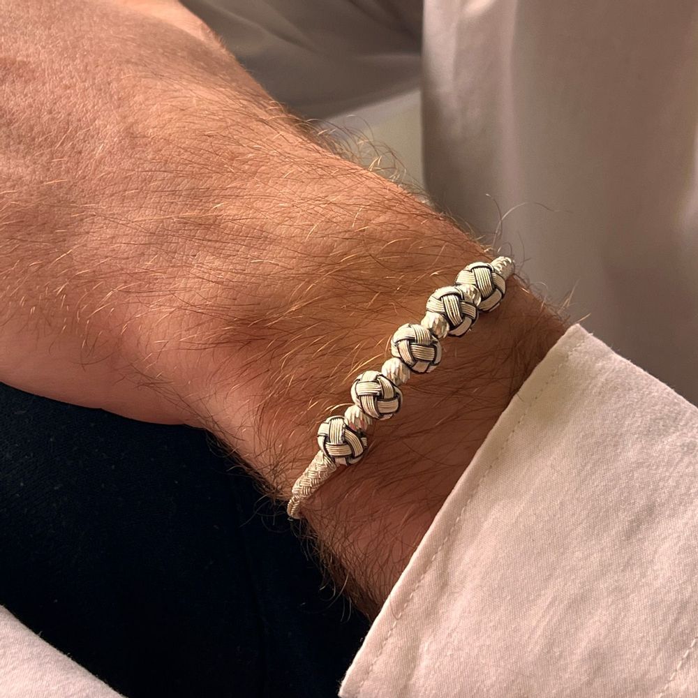 Bracelets - BRACELET 5 NOEUDS BLANCS - ARGENT ET ARGENT OXYDÉ - FAIT MAIN - HOMME & FEMME - KARAWAN AUTHENTIC