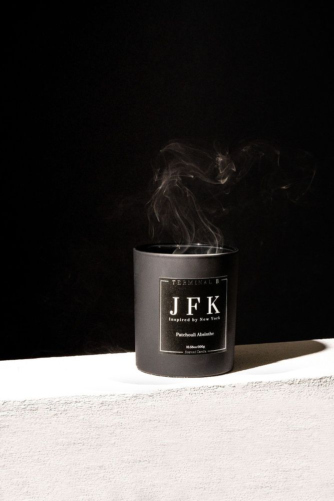 Design objects - JFK - NEW YORK - Patchouli absynth candle - TERMINAL B