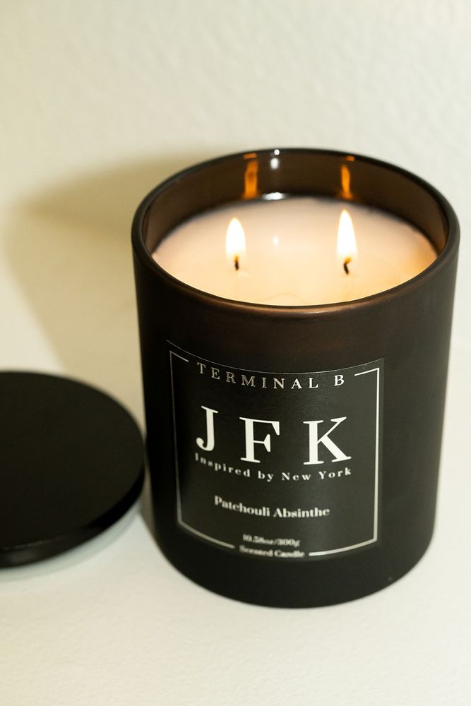 Design objects - JFK - NEW YORK - Patchouli absynth candle - TERMINAL B