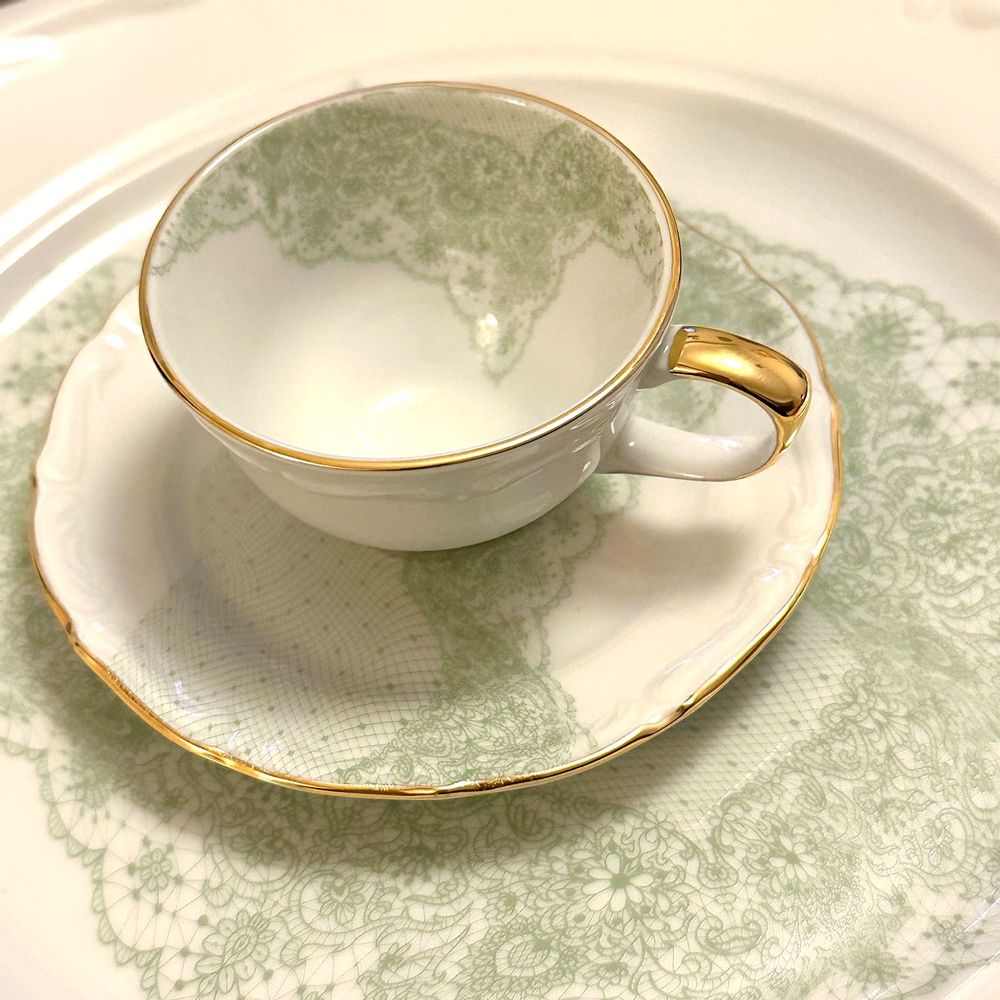 Formal plates - VOLENTE DENTELLE - GORGO IRUKA